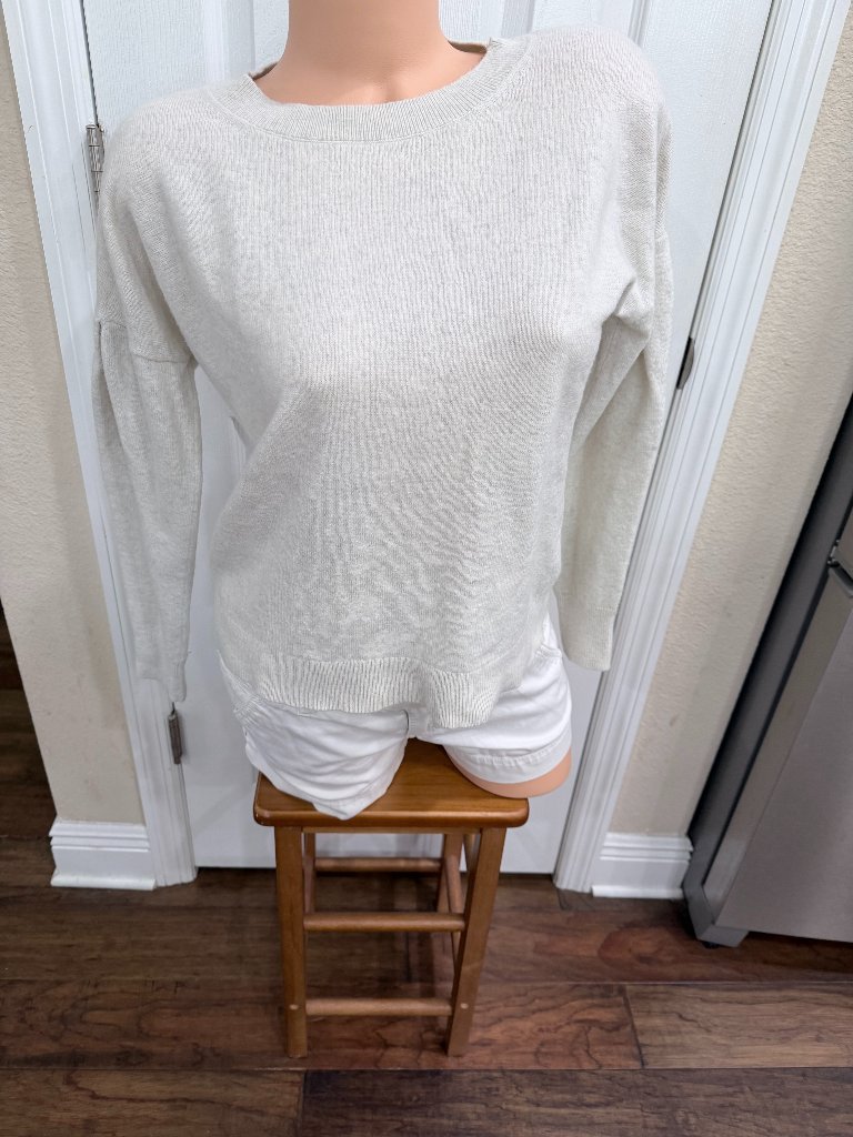 Banana Republic Soft Oatmeal Crewneck Sweater Xs Lightweight Knit Pullover